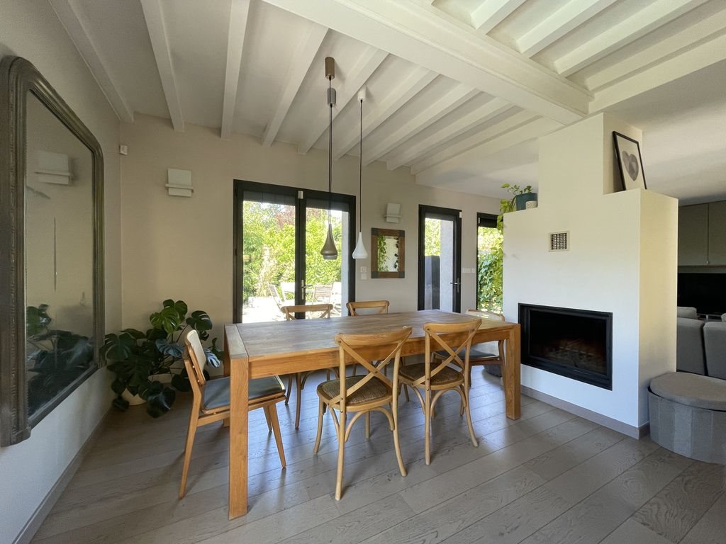 Maison à louer, 236m², Dardilly