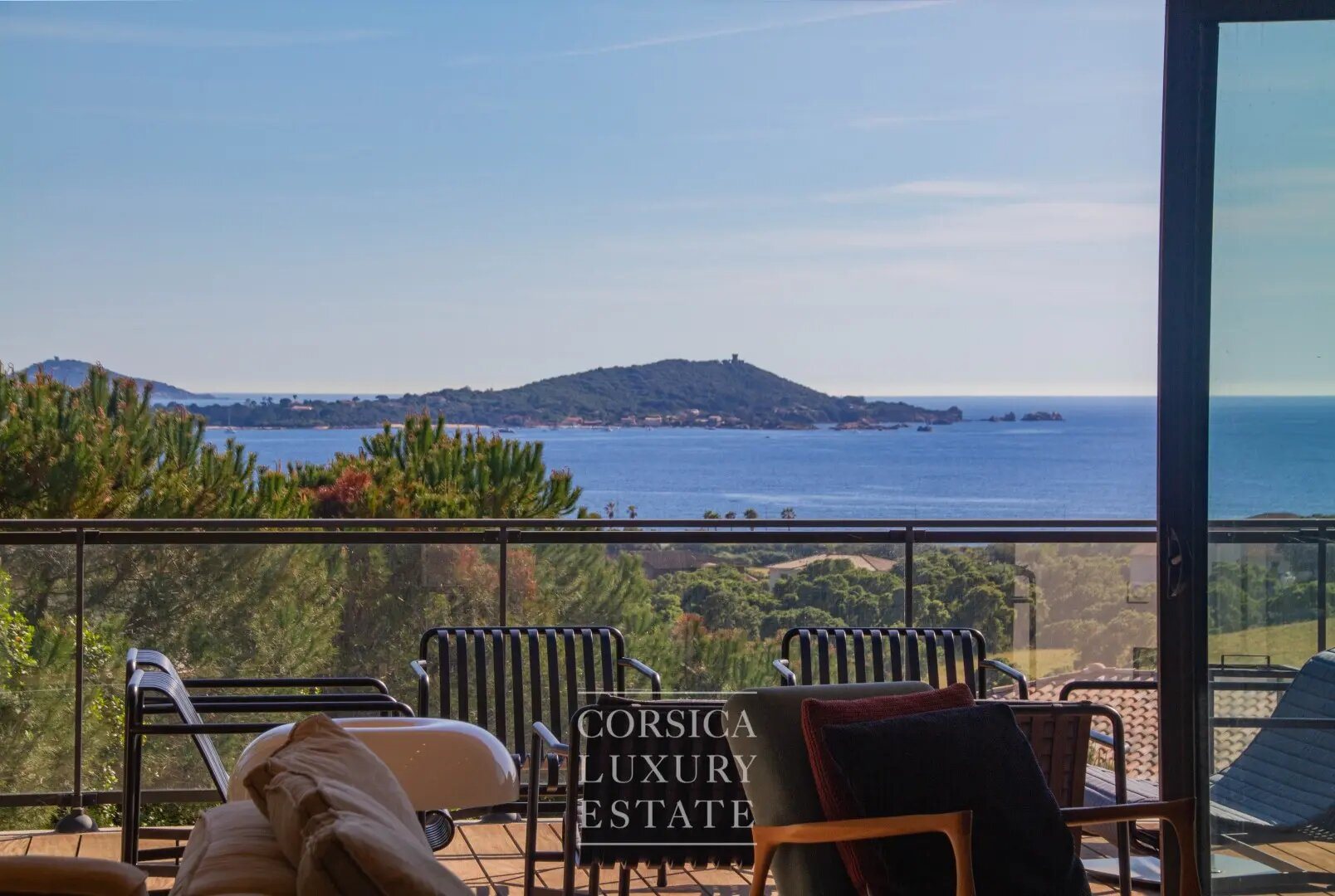Maison à louer, 350m², Porto-Vecchio