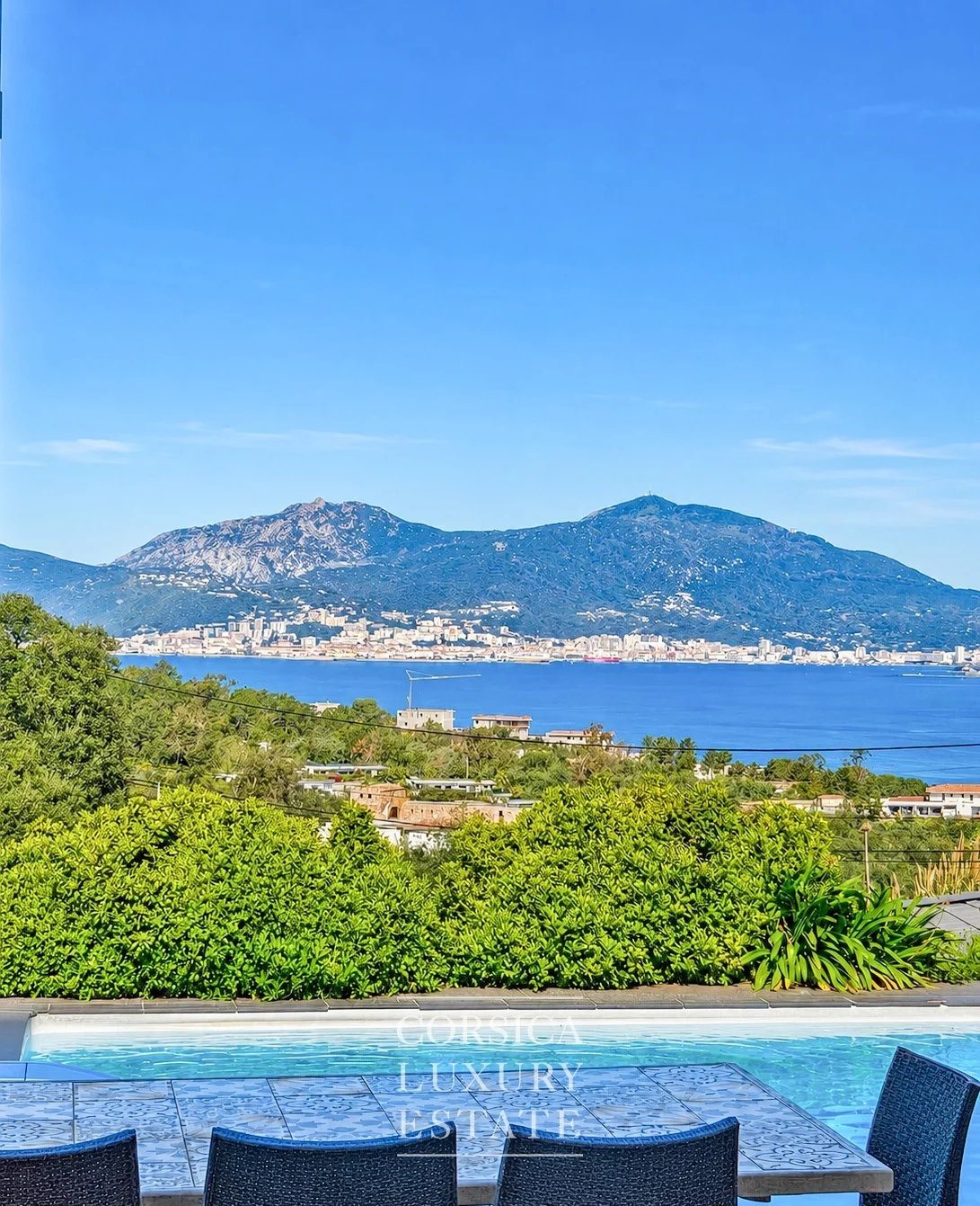 Maison à vendre, 200m², Porto-Vecchio