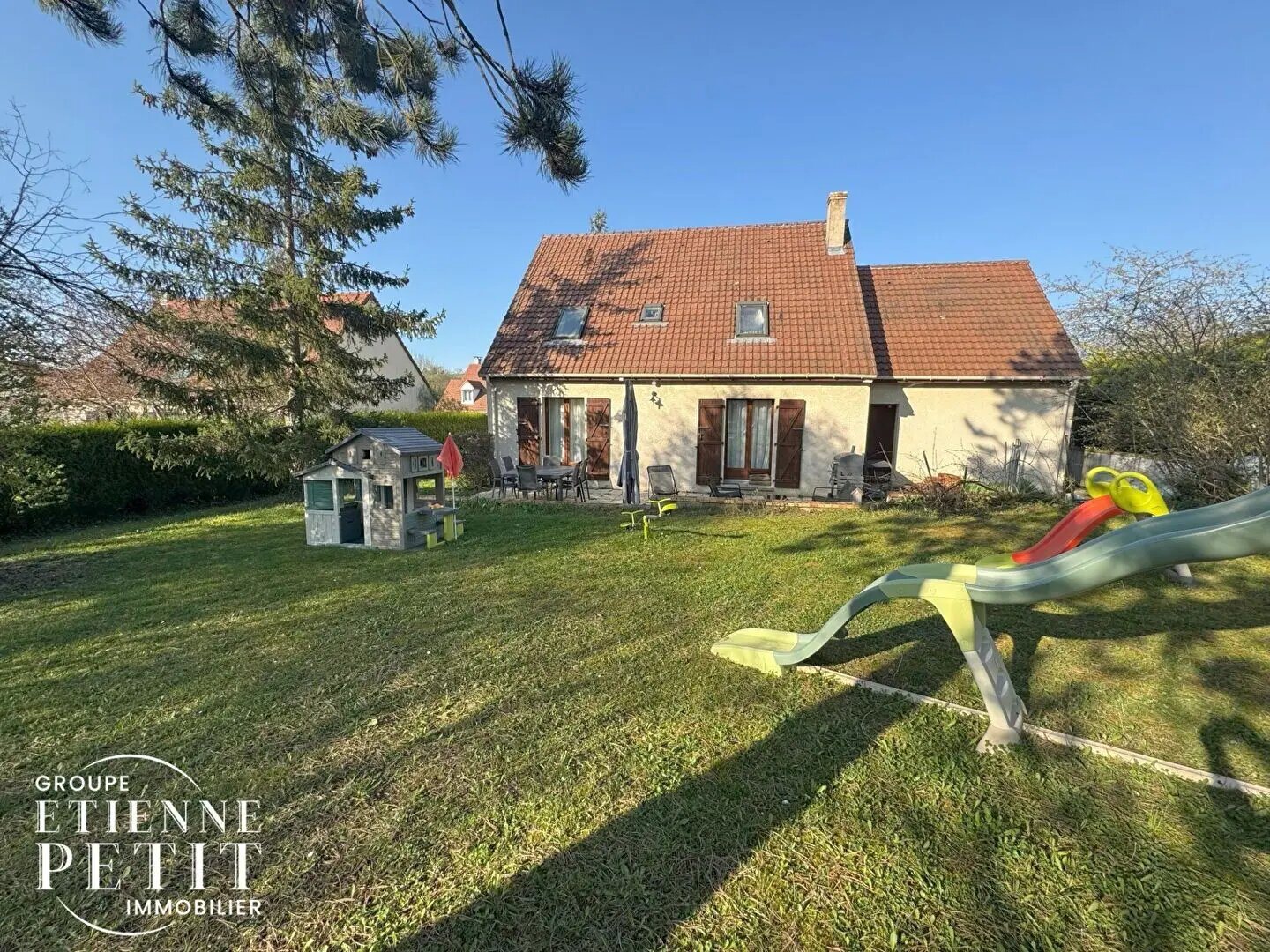 Maison à vendre, 140m², Crespières