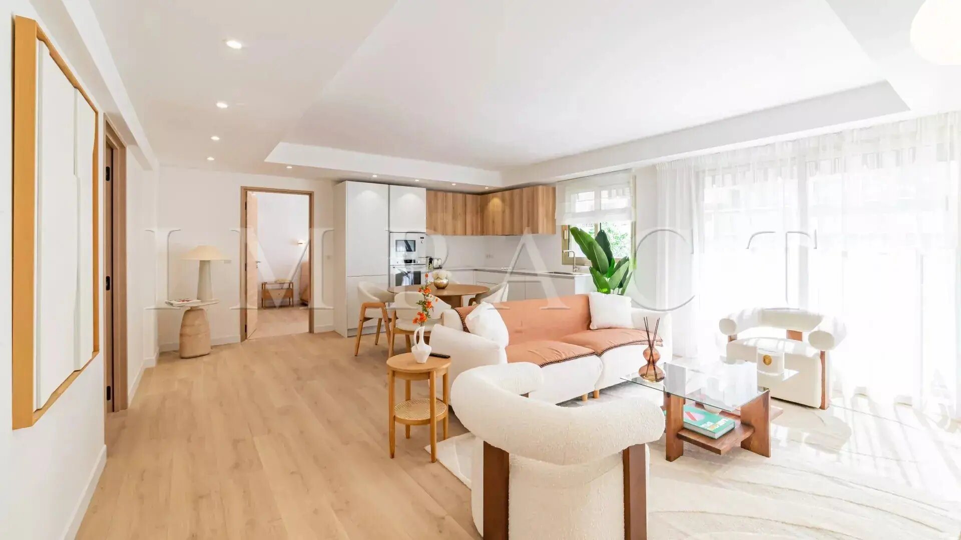 Appartement à louer, 90m², Cannes