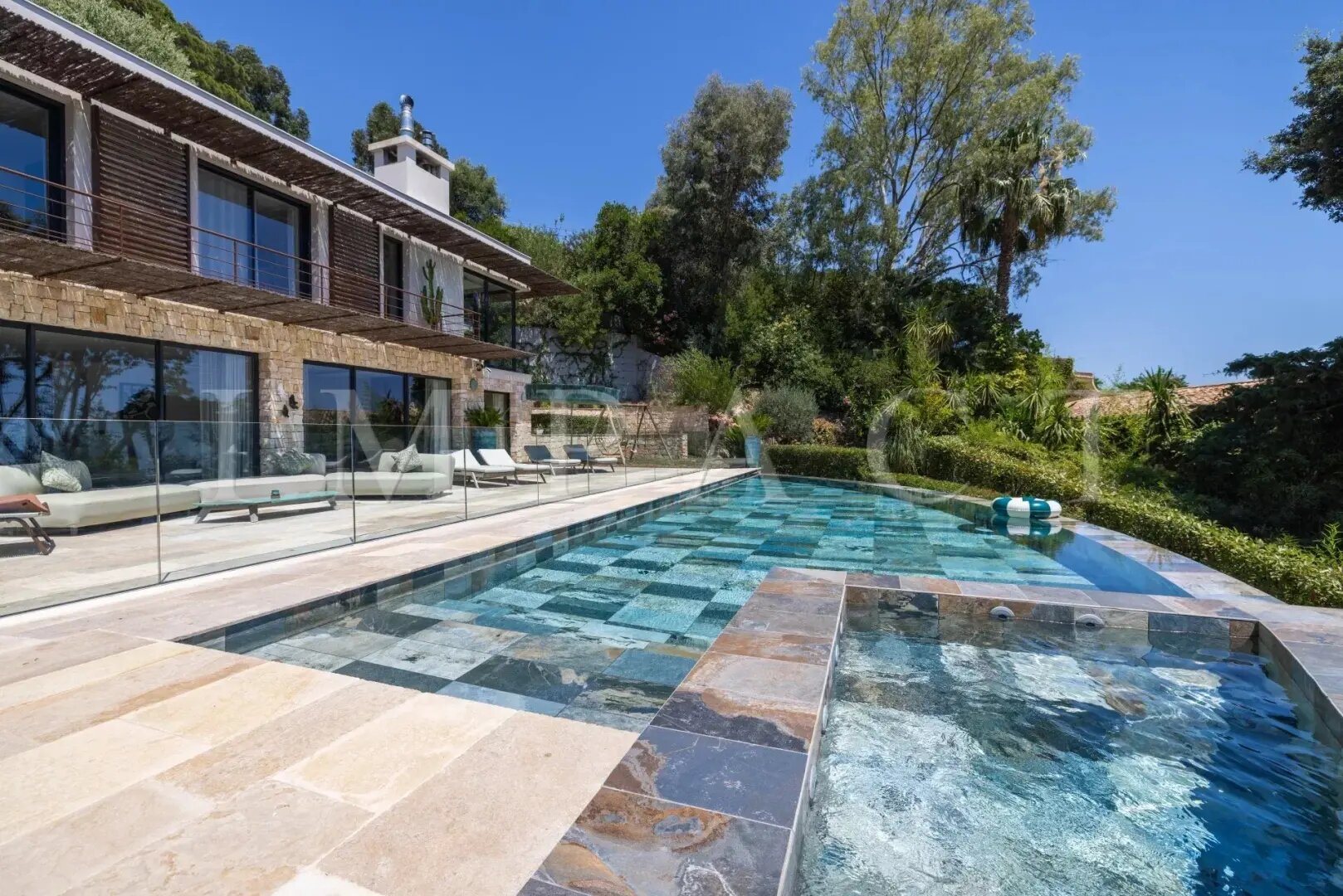 Maison à louer, 420m², Cannes