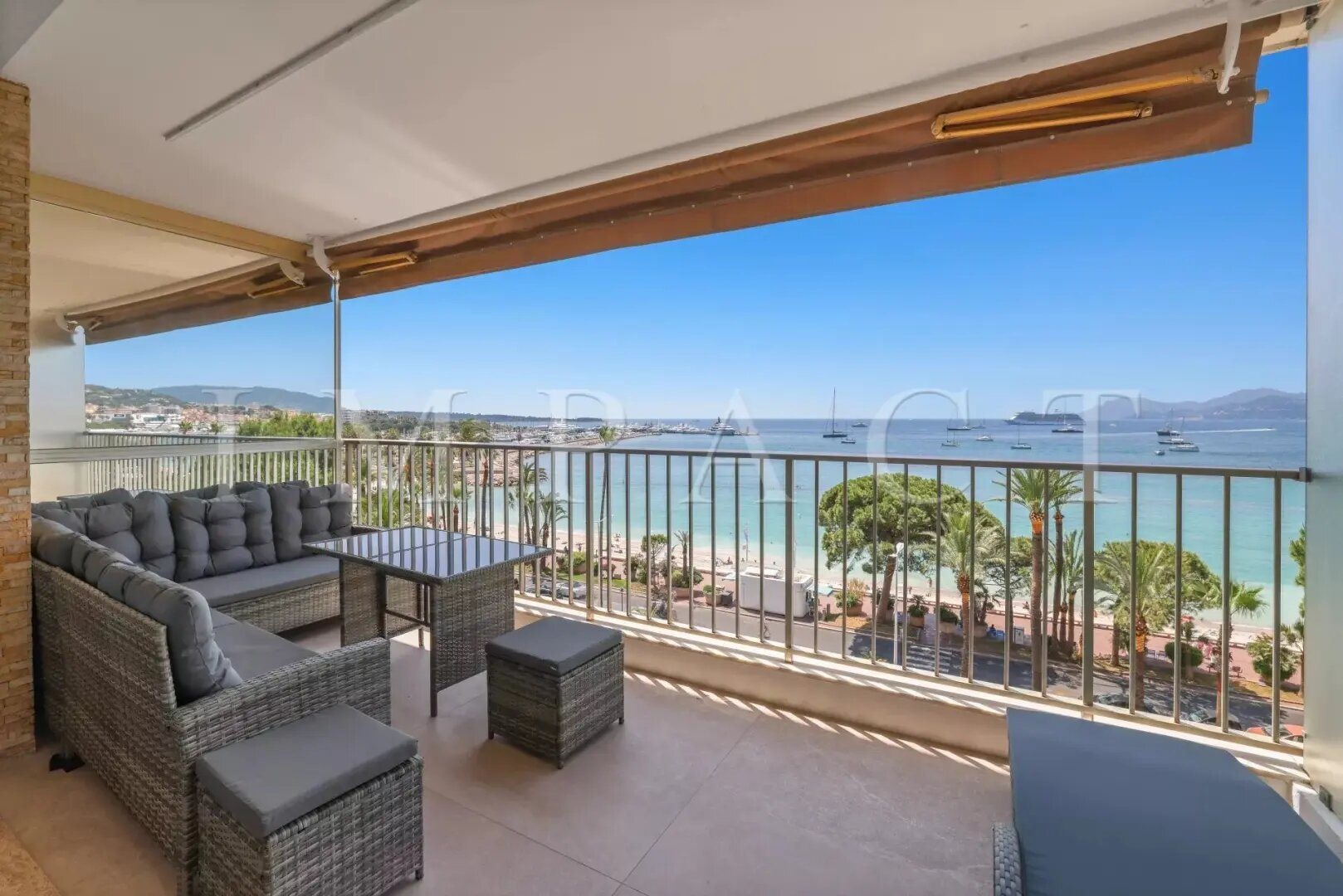 Appartement à louer, 70m², Cannes