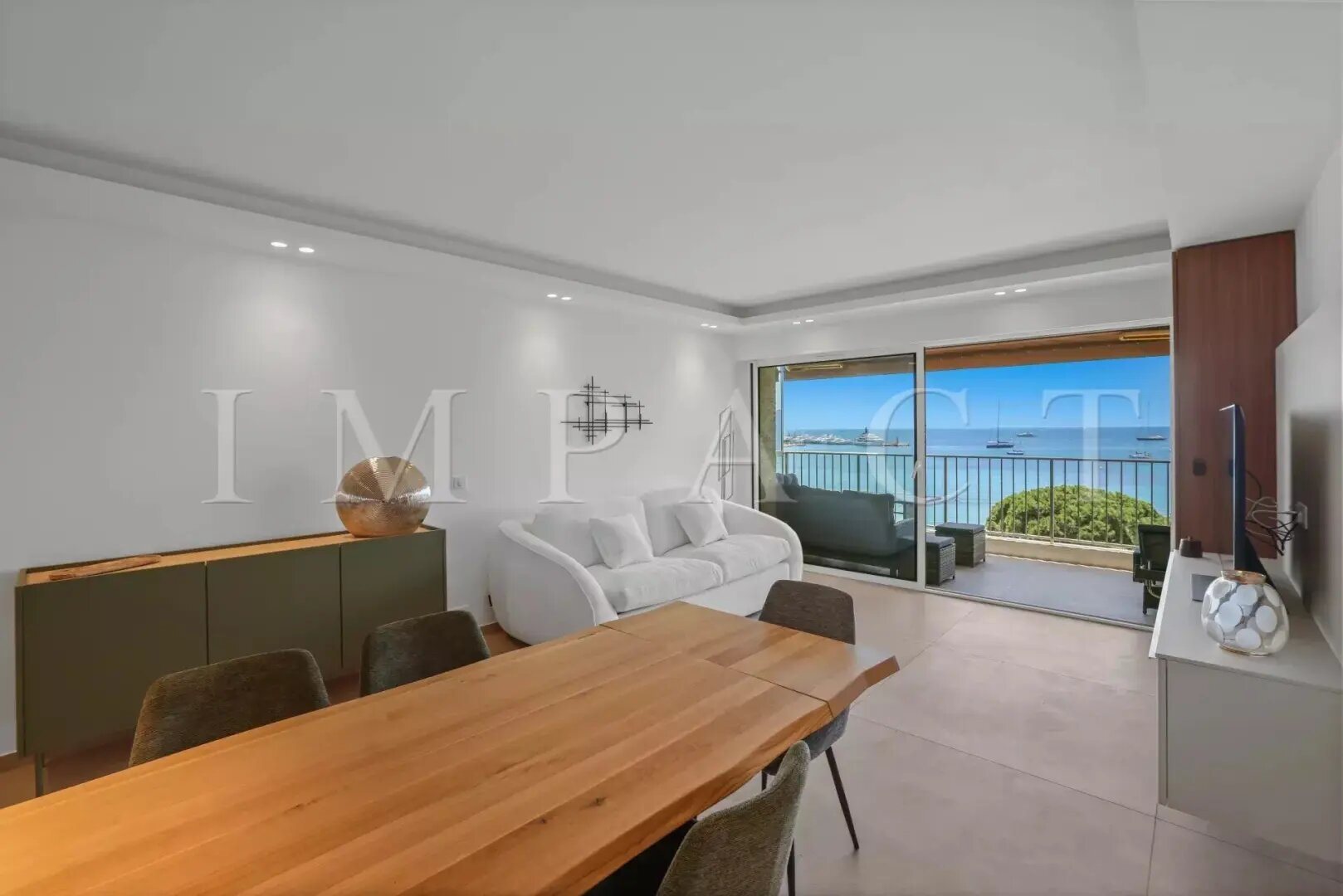 Appartement à louer, 70m², Cannes