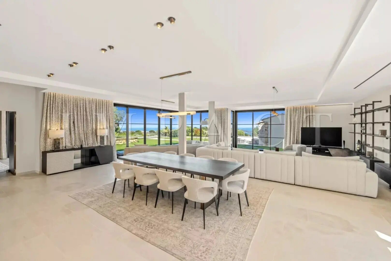 Maison à louer, 450m², Cannes