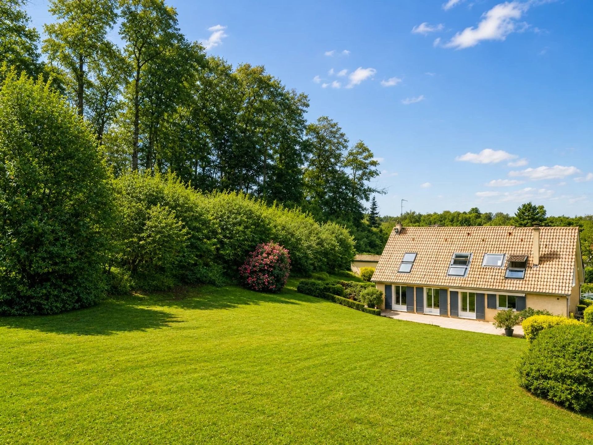 Maison à vendre, 224m², Lissieu