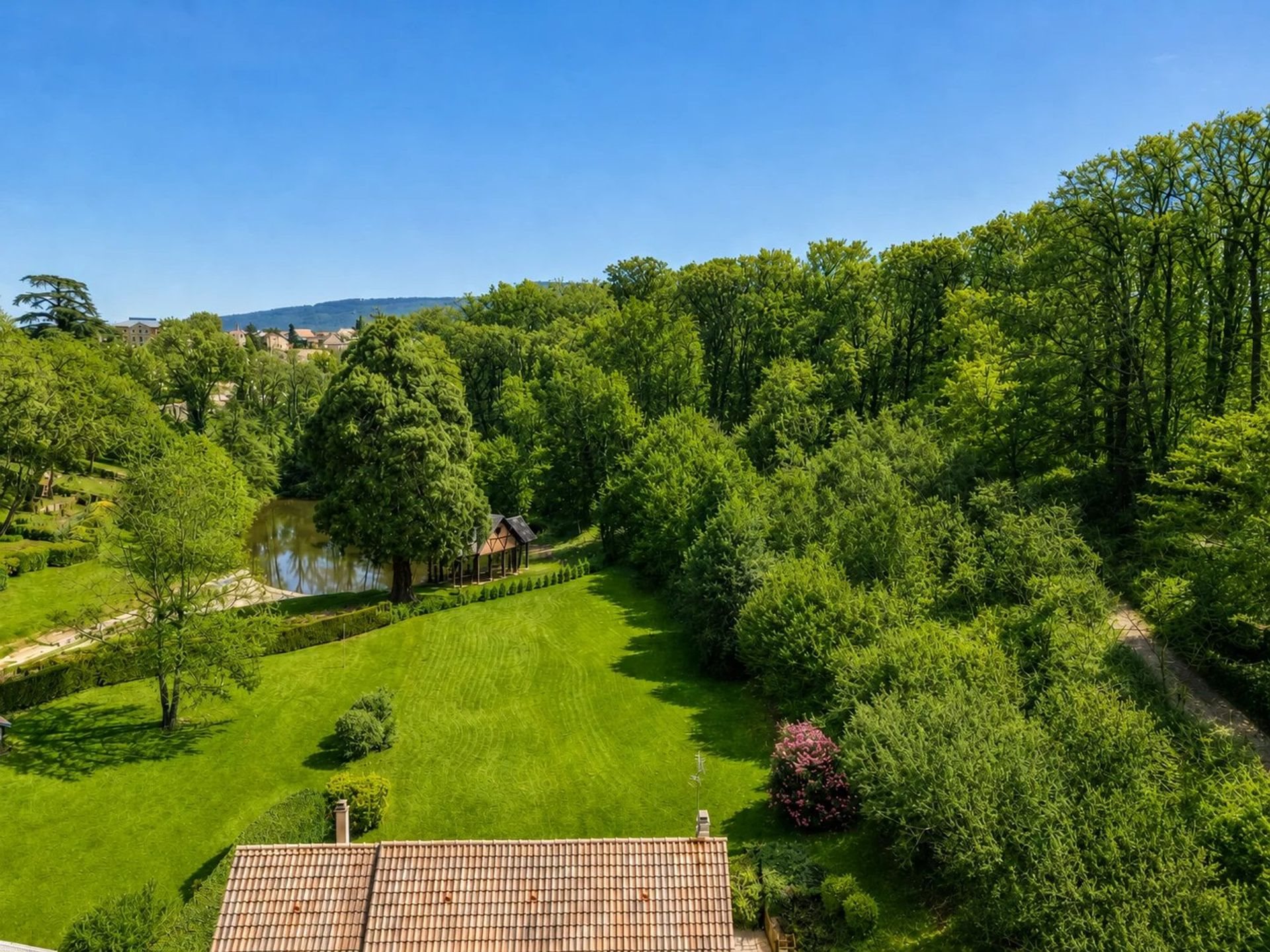 Maison à vendre, 224m², Lissieu