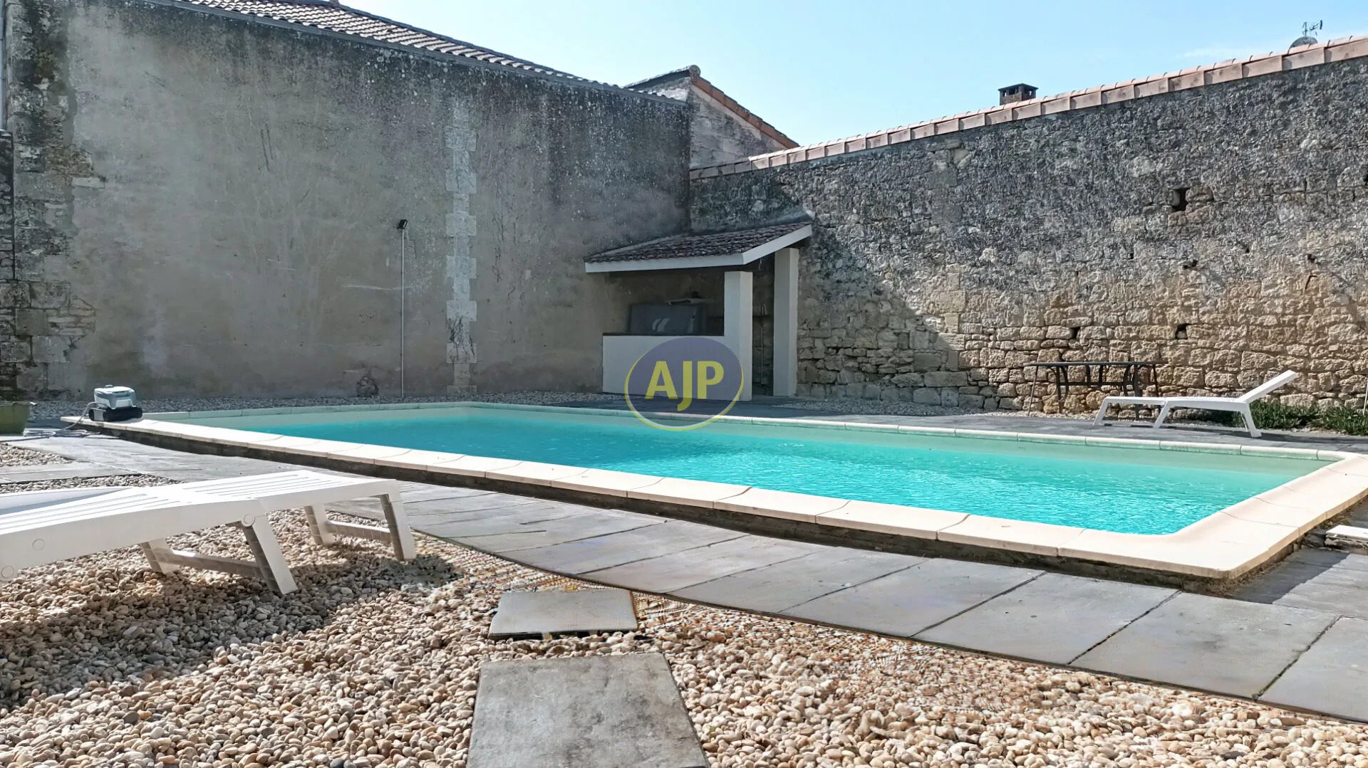 Maison à vendre, 212m², Saint-Vivien-de-Médoc