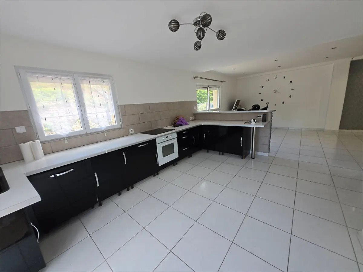 Appartement à vendre, 104m², Saint-Paul-en-Jarez