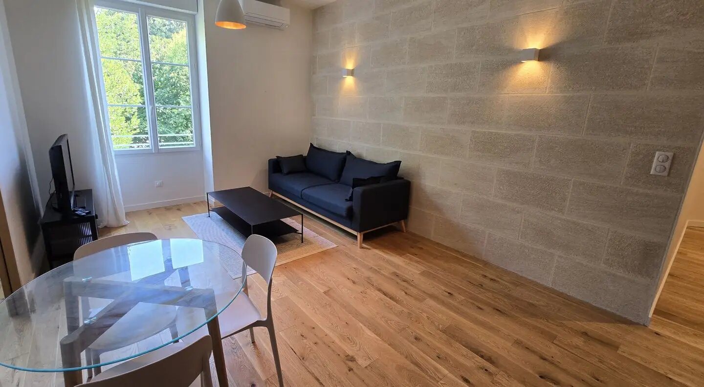 Appartement à louer, 43m², Bordeaux
