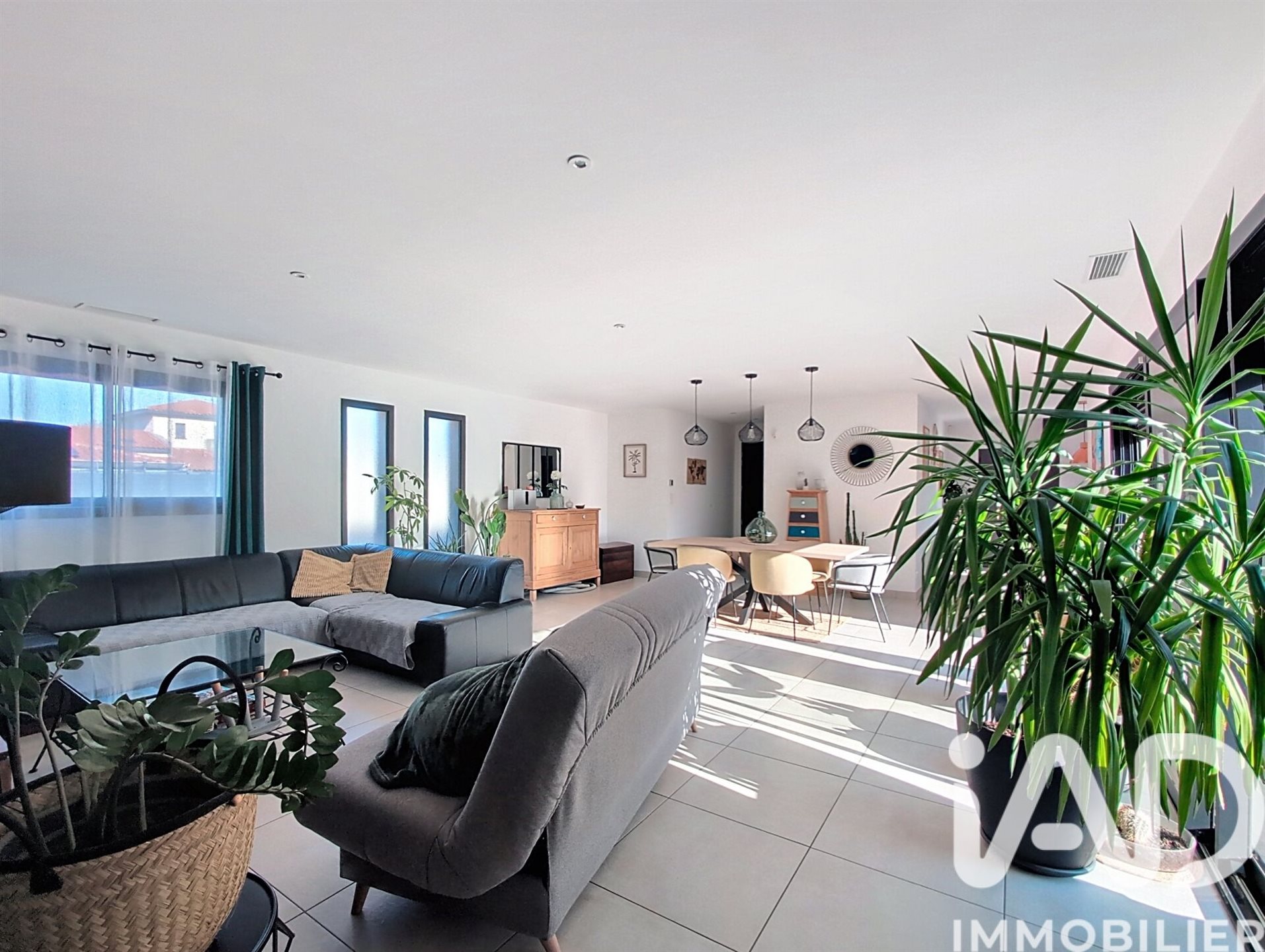 Maison à vendre, 143m², Villemolaque