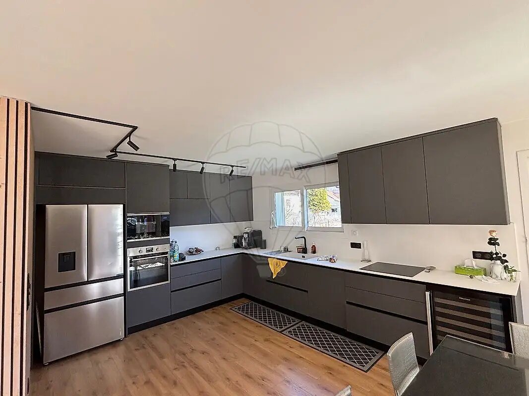Maison à vendre, 170m², Cluses