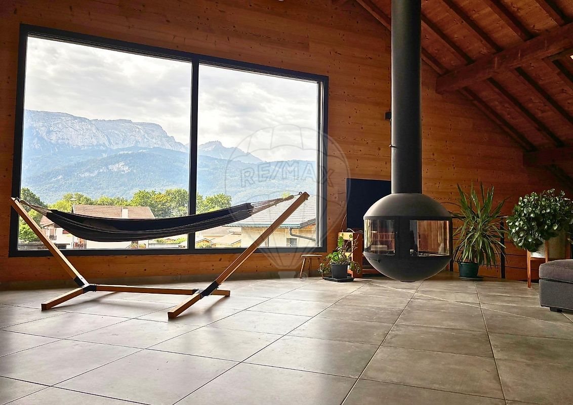 Maison à vendre, 220m², Thyez