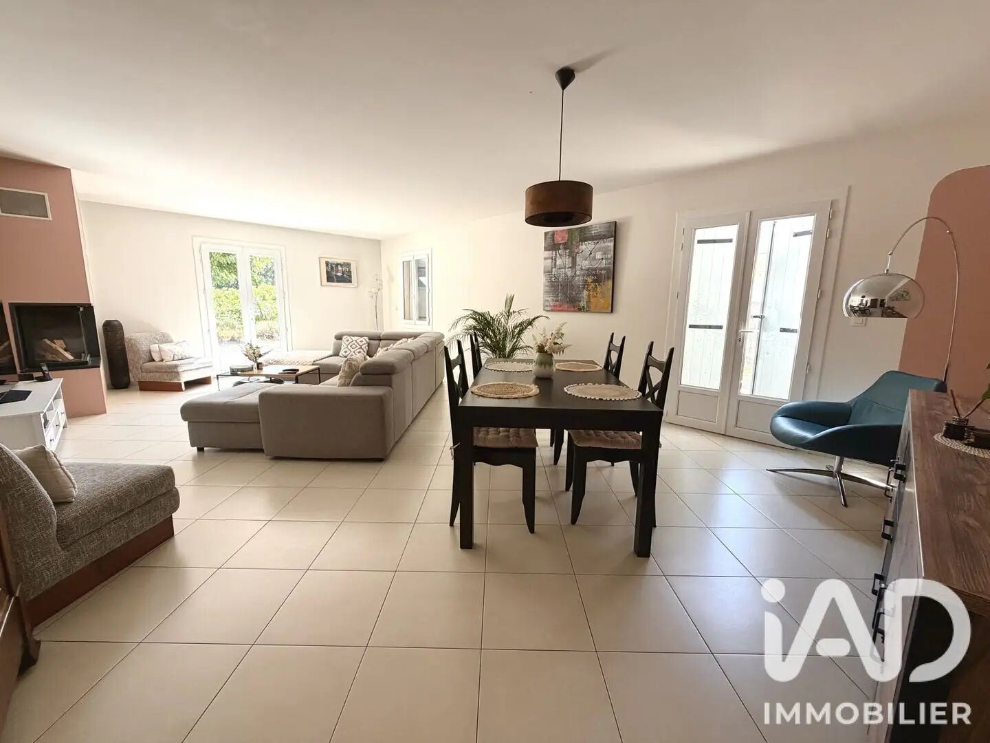 Maison à vendre, 160m², Roquebrune-sur-Argens