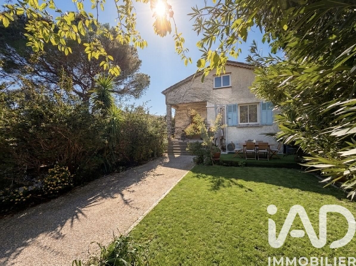 Appartement à vendre, 110m², Saint-Raphaël