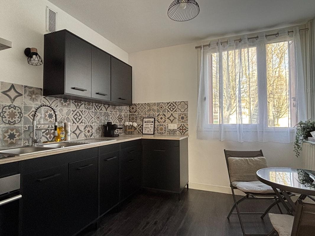 Appartement à vendre, 76m², Beauvais