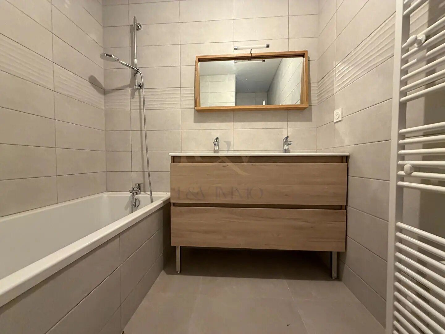 Maison à vendre, 124m², Saint-Maurice-de-Satonnay