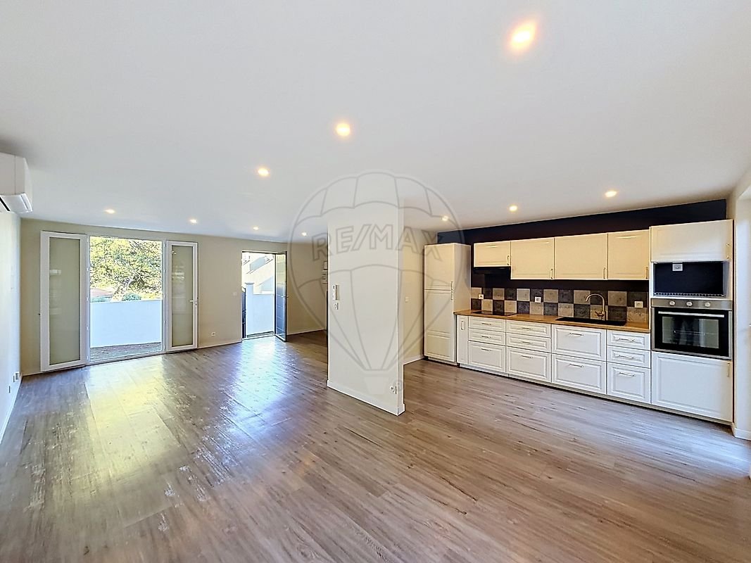 Maison à vendre, 84m², Nîmes