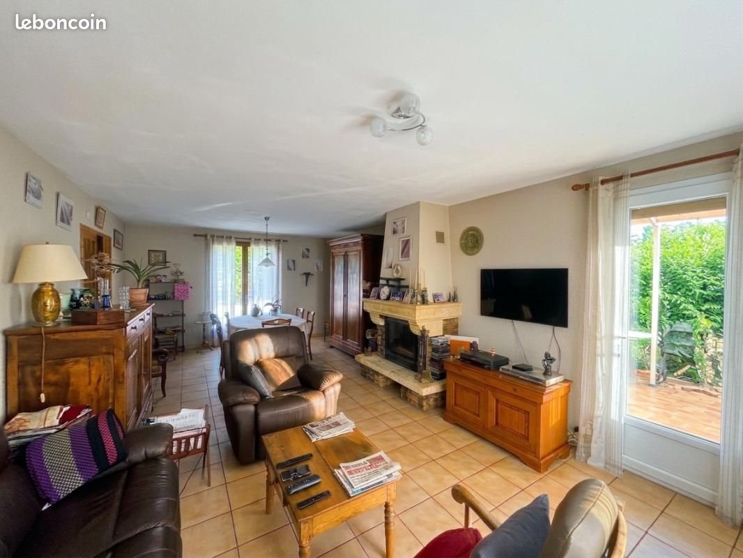 Maison à vendre, 149m², Montamisé