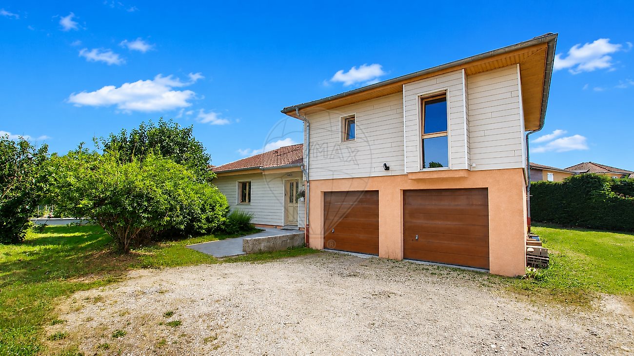 Maison à vendre, 125m², Meyrié