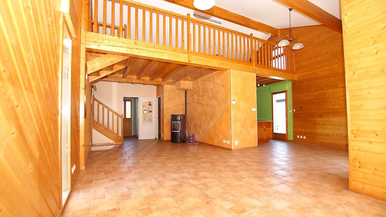 Maison à vendre, 125m², Meyrié