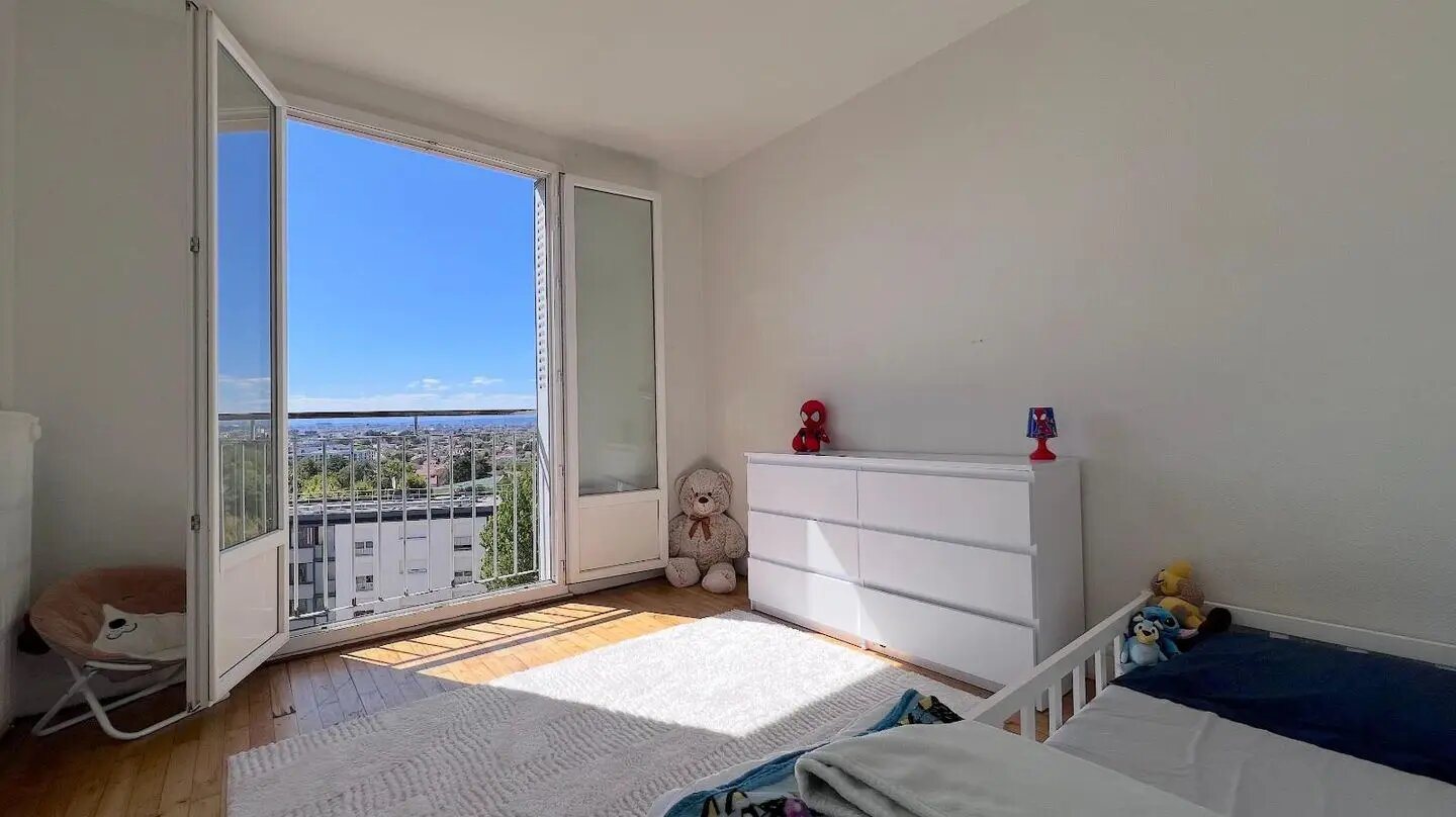 Appartement à vendre, 66m², Décines-Charpieu