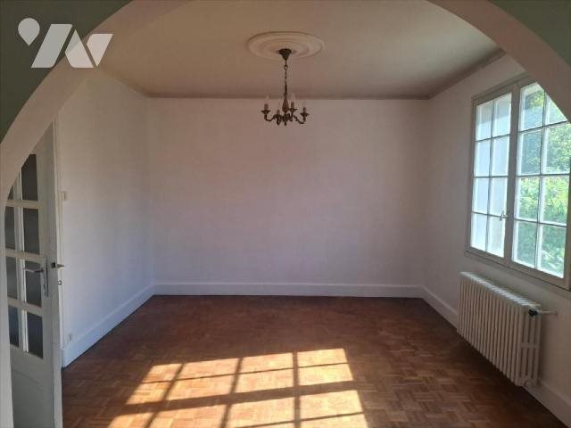 Maison à vendre, 117m², Châteaulin