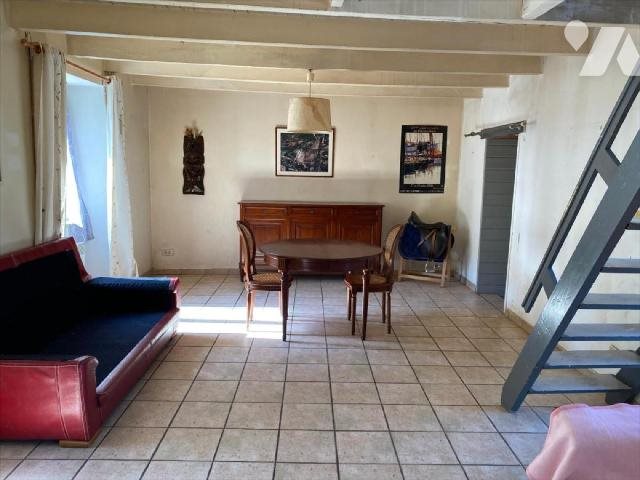 Maison à vendre, 101m², Saint-Rivoal
