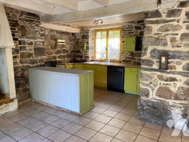 Maison à vendre, 101m², Saint-Rivoal