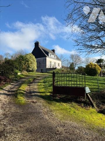 Maison à vendre, 120m², Dinéault