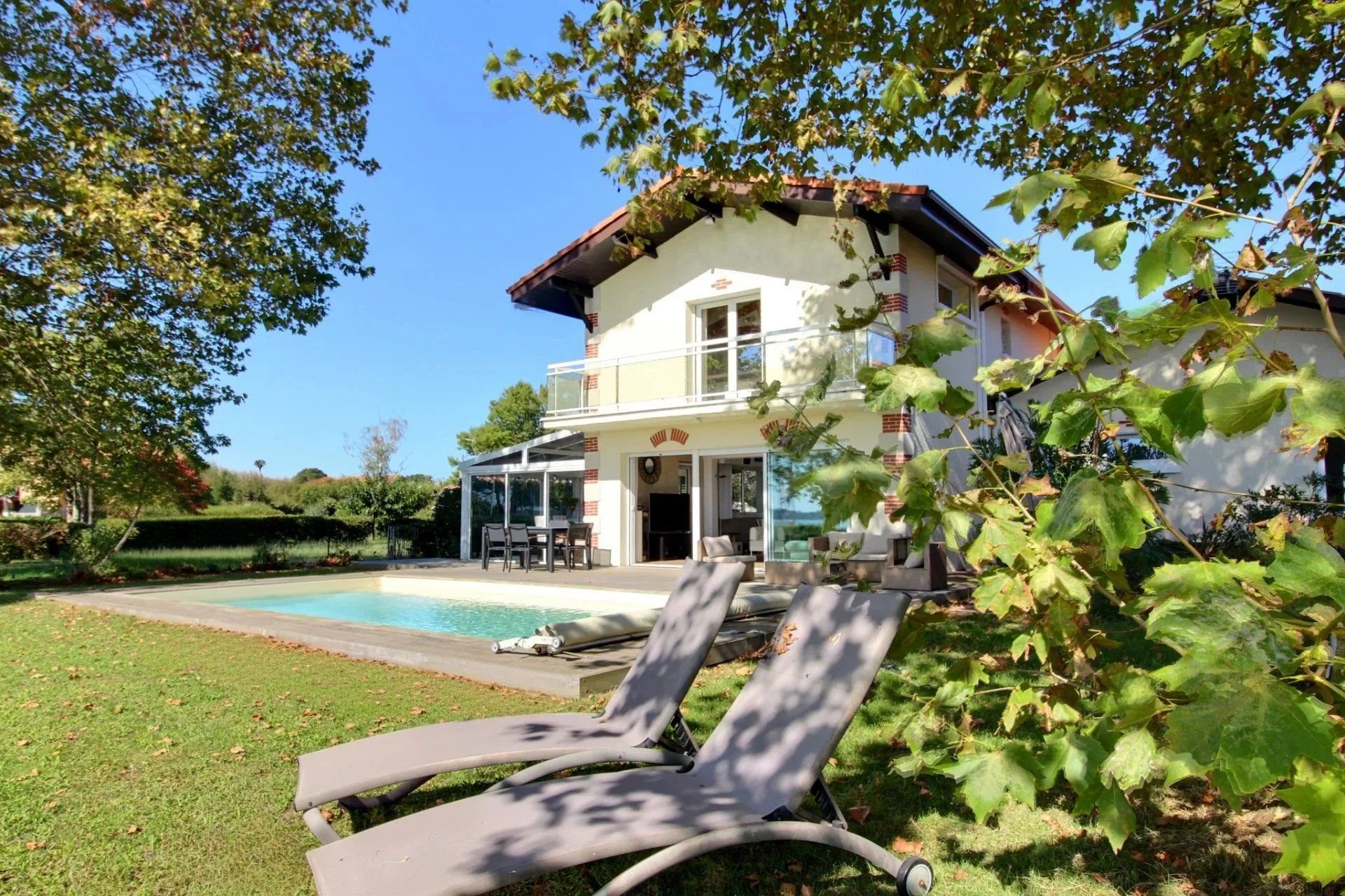 Maison à vendre, 219m², Arès