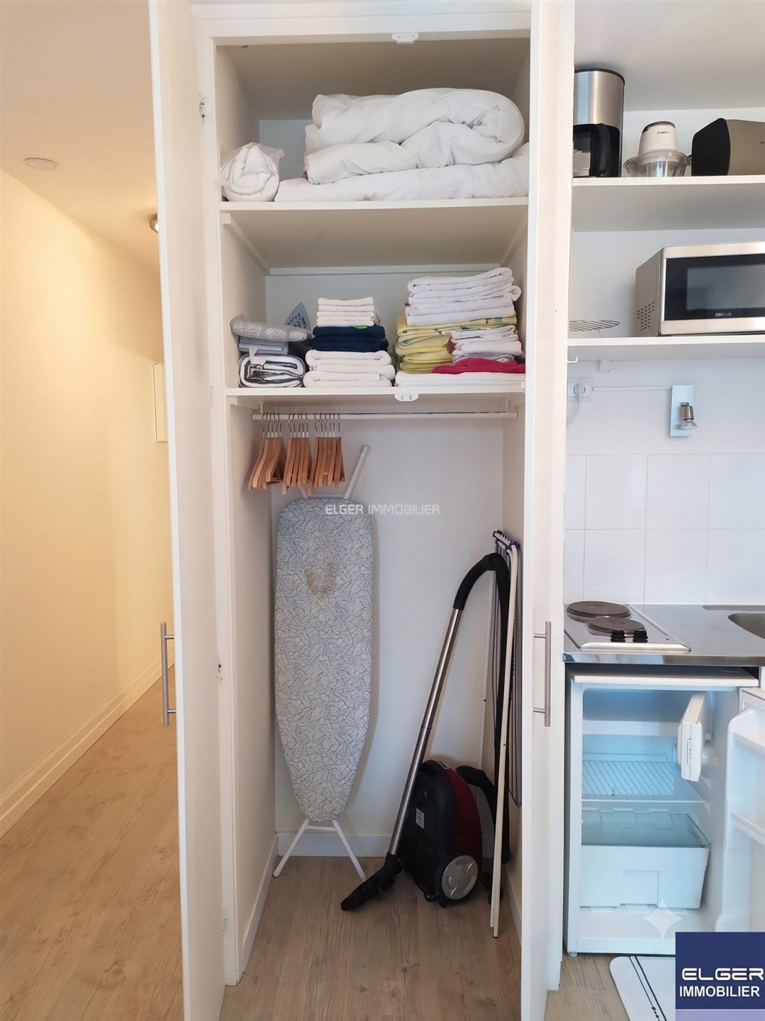 Appartement à louer, 21m², Courbevoie
