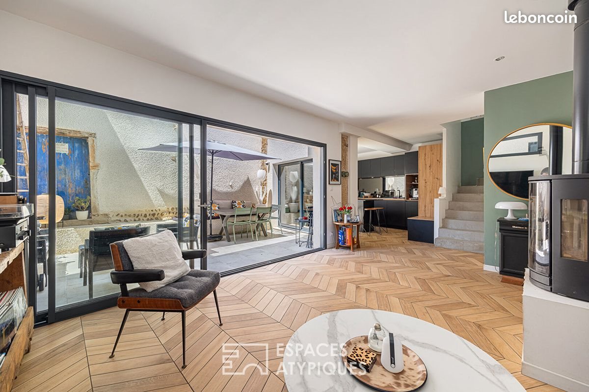 Maison à vendre, 167m², Cailloux-sur-Fontaines