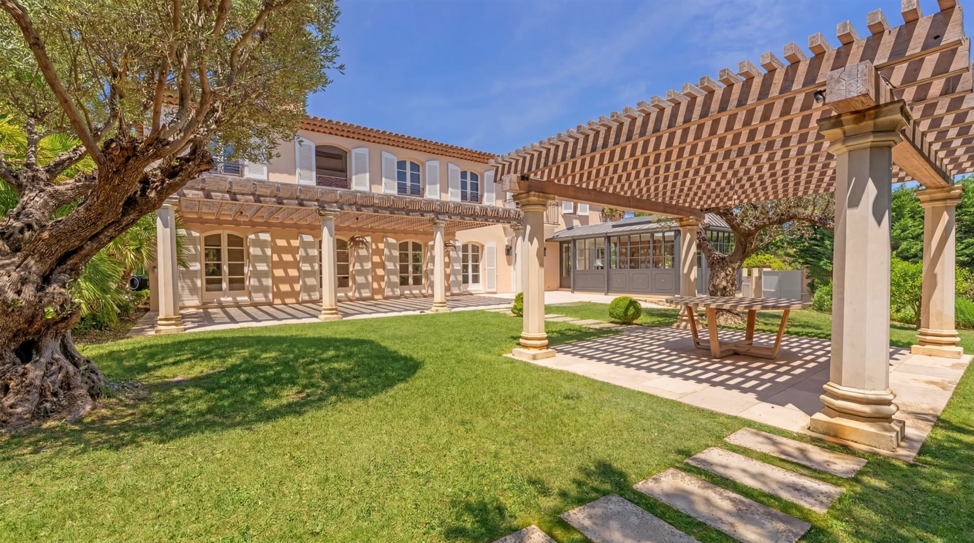 Maison à vendre, 260m², Grimaud