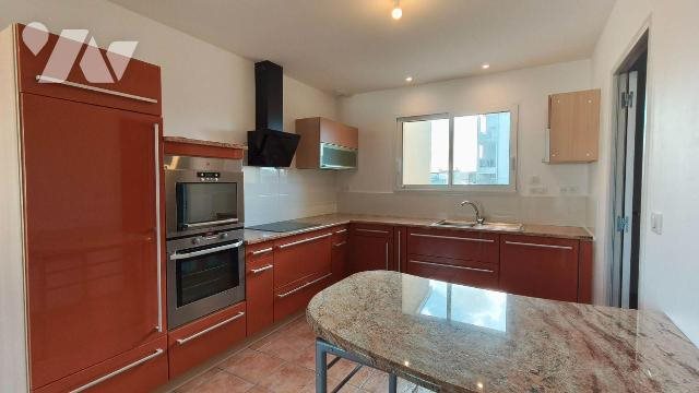 Maison à louer, 90m², Combourg