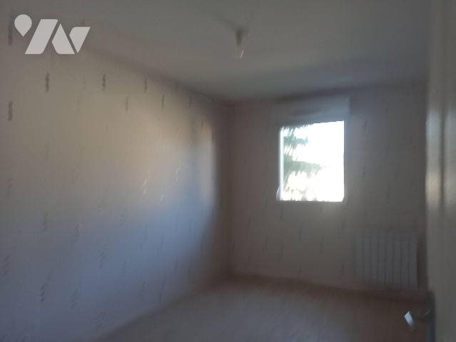 Appartement à louer, 69m², Combourg