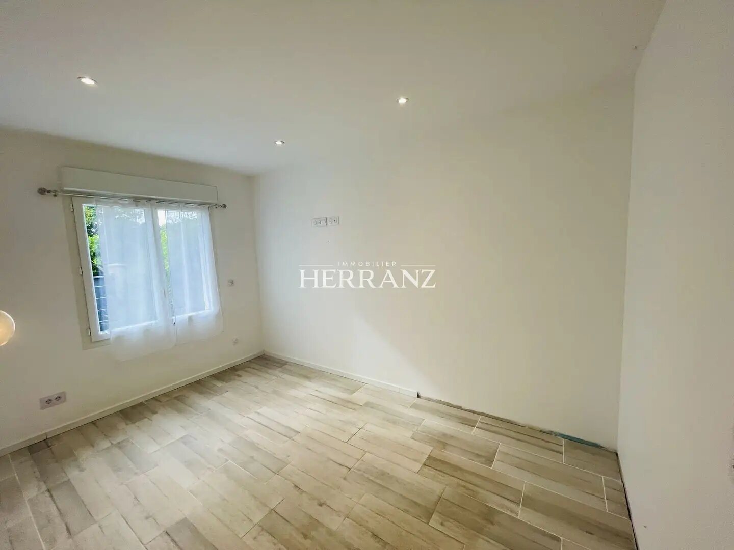 Maison à vendre, 100m², Moulon