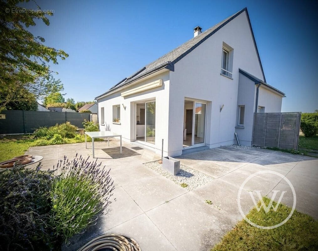 Maison à vendre, 134m², La Chapelle-Saint-Aubin