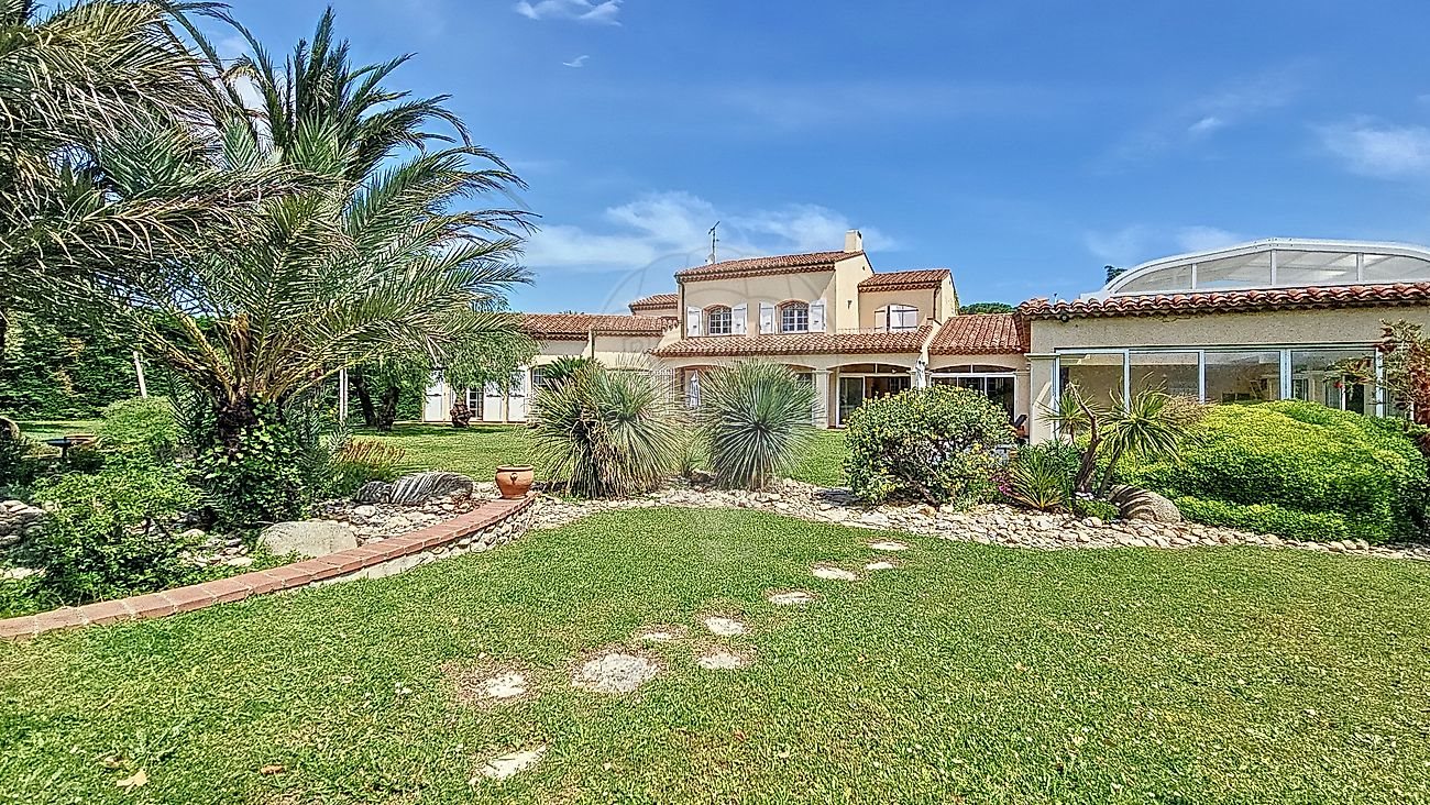 Maison à vendre, 310m², Saint-Féliu-d'Avall