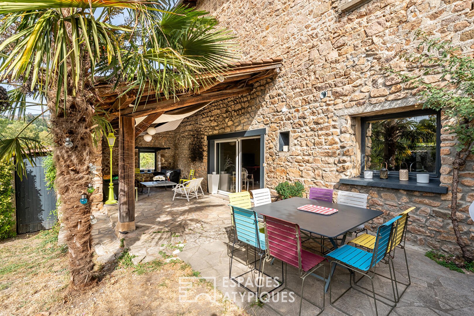 Maison à vendre, 276m², Saint-Didier-sur-Beaujeu