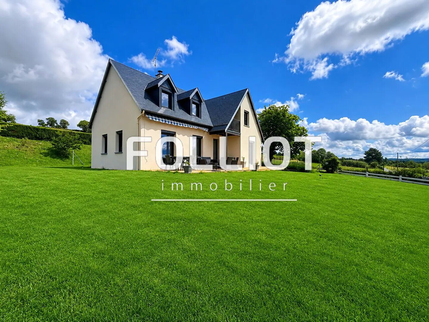 Maison à vendre, 139m², Saint-Laurent-de-Cuves