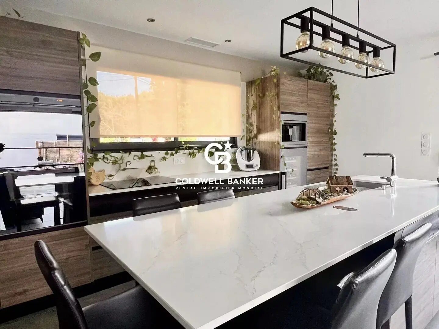 Maison à vendre, 145m², Salles