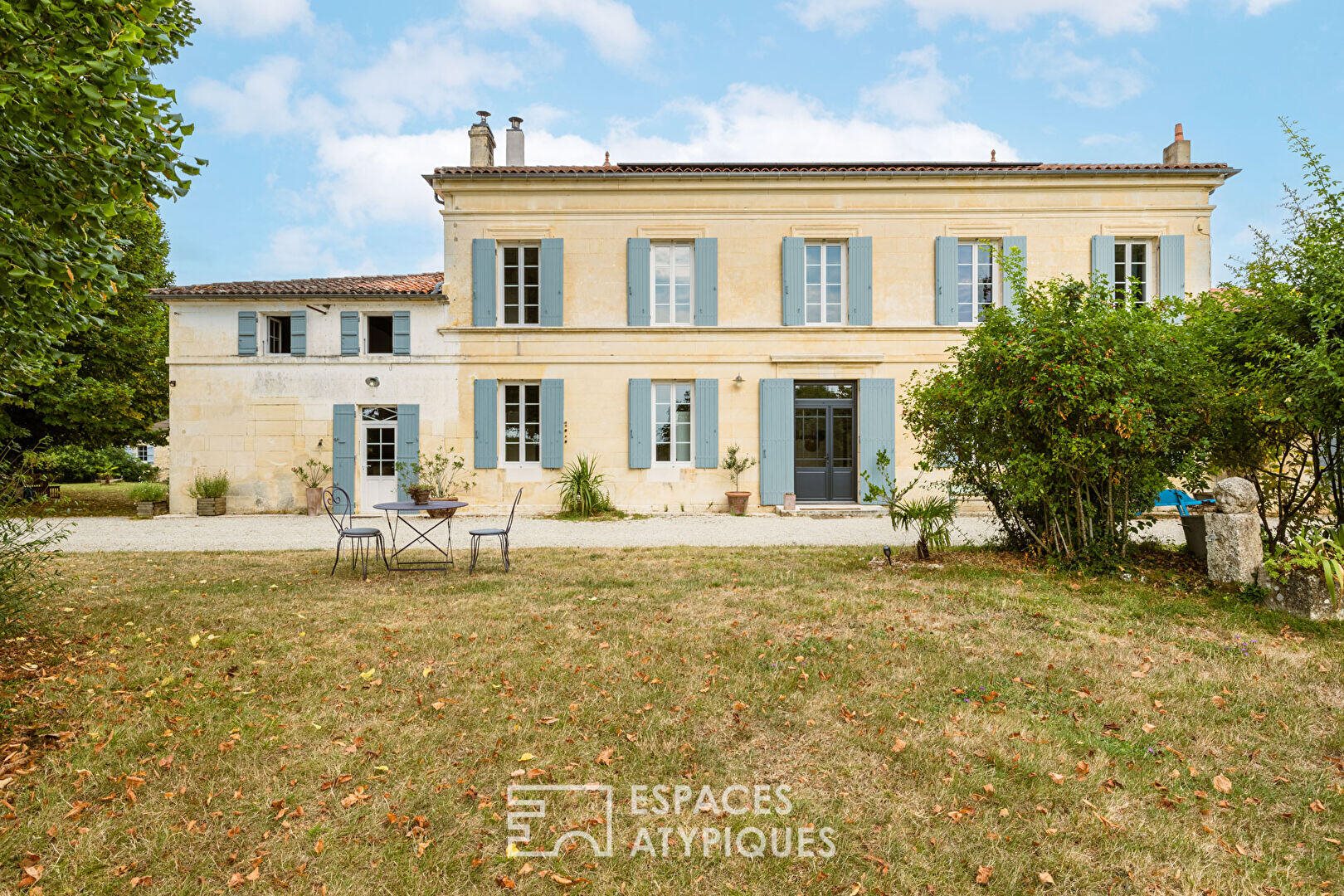 Maison à vendre, 719m², Saintes