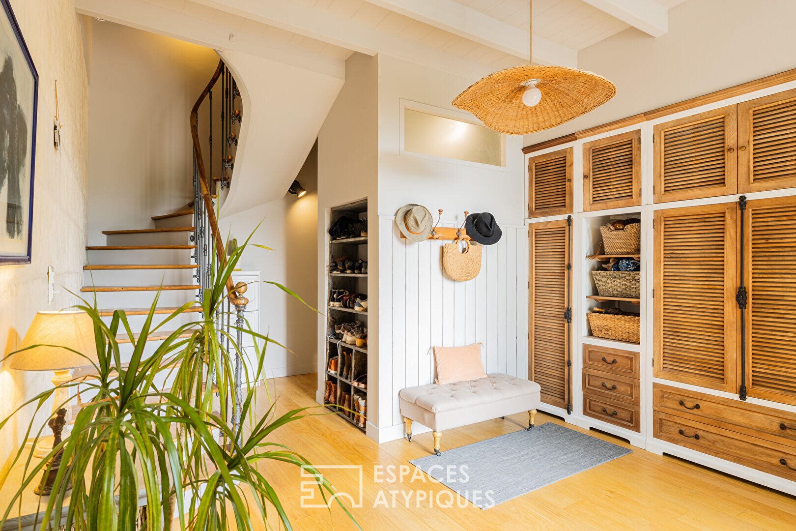 Maison à vendre, 719m², Saintes