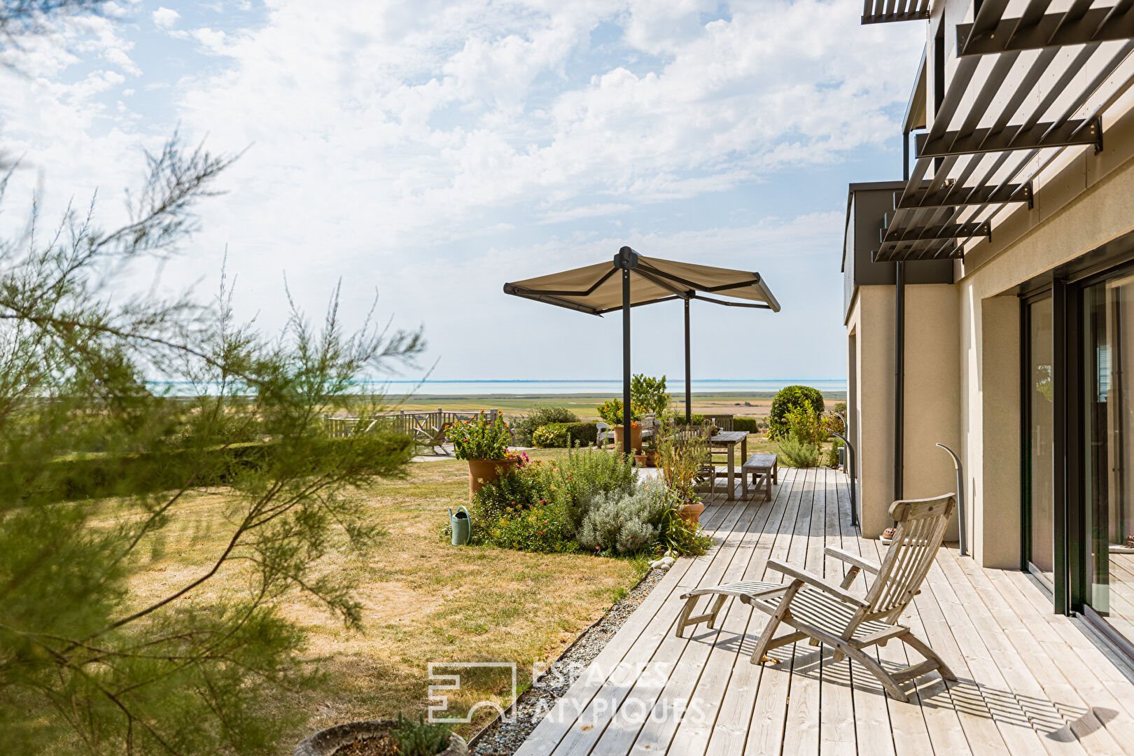 Maison à vendre, 274m², Mortagne-sur-Gironde