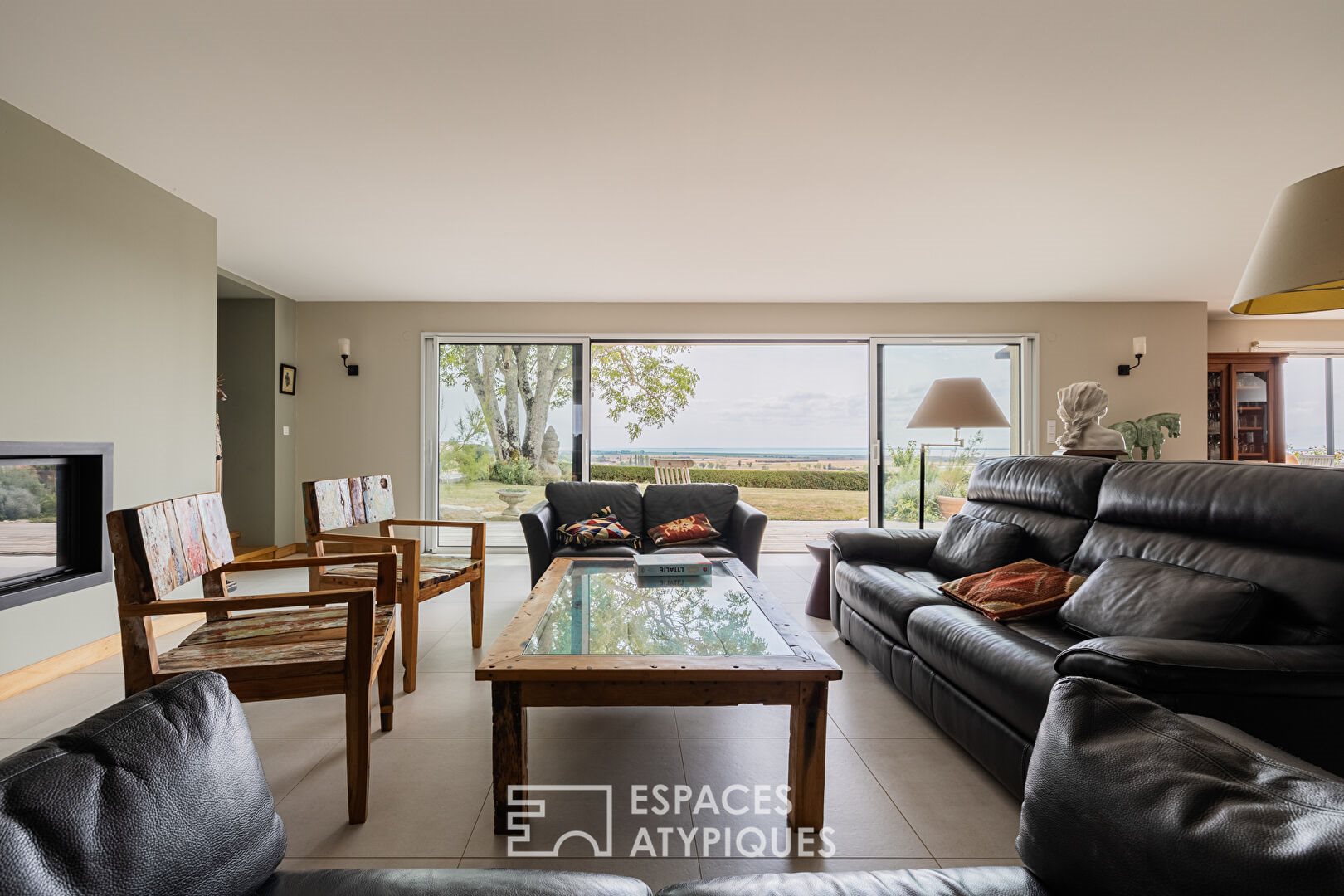 Maison à vendre, 274m², Mortagne-sur-Gironde