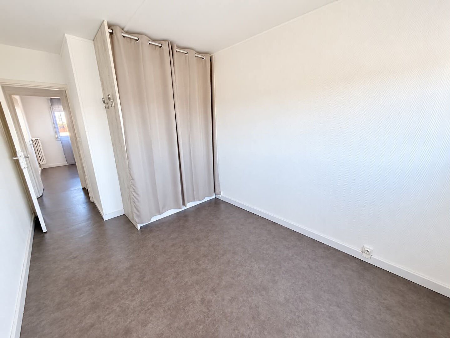 Appartement à louer, 54m², Beuvrages