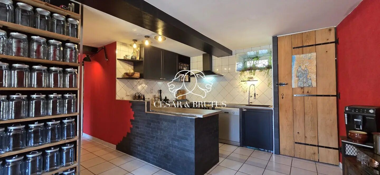 Maison à vendre, 321m², Laussonne