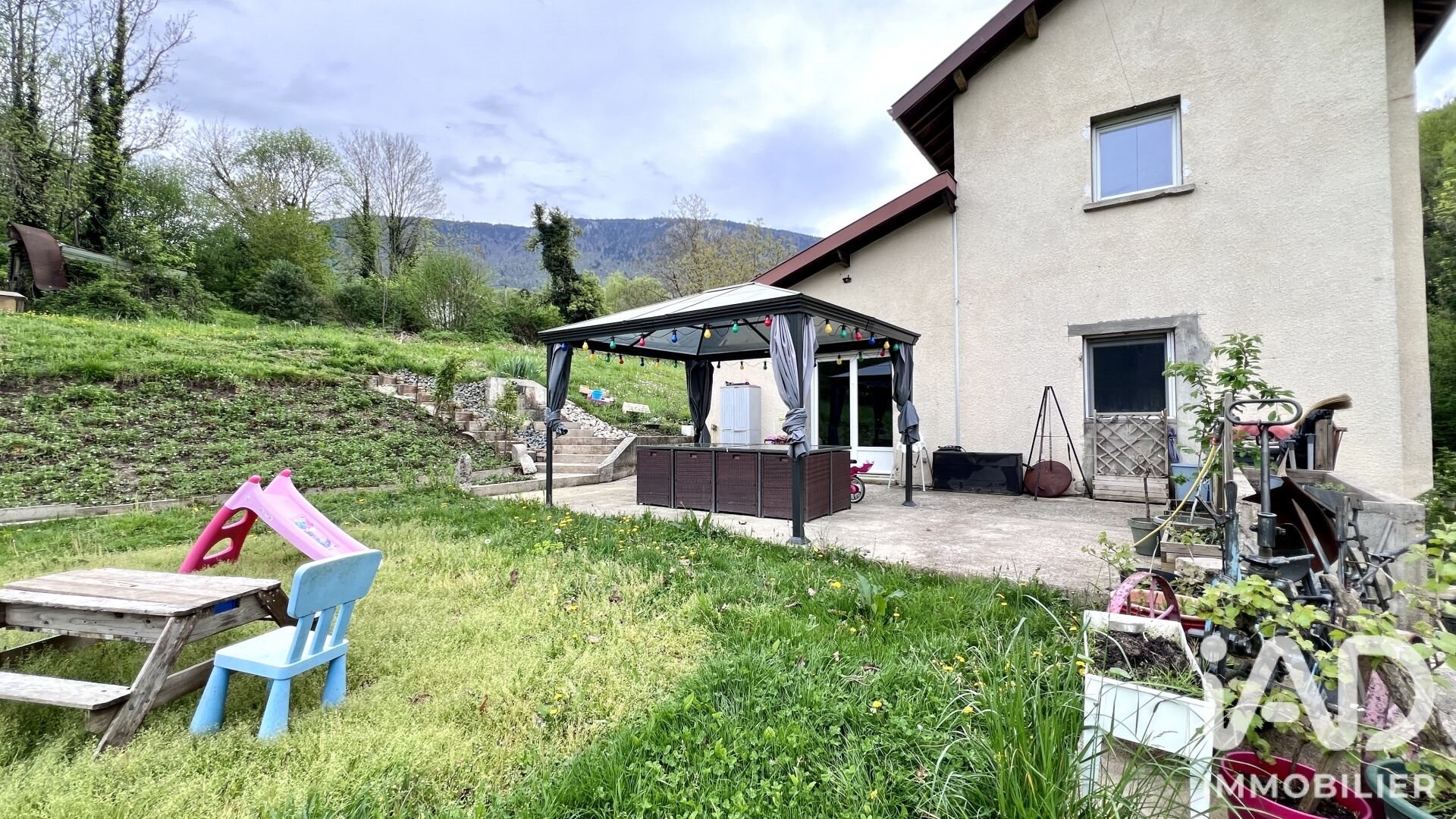 Maison à louer, 109m², Valserhône