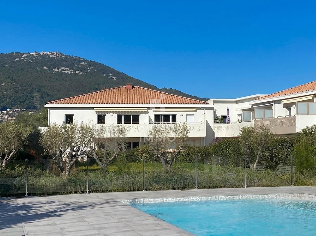 Appartement à louer, 58m², Toulon